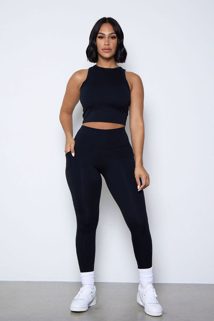 ESSENTIAL LEGGINGS-BLACK - Icon Swim